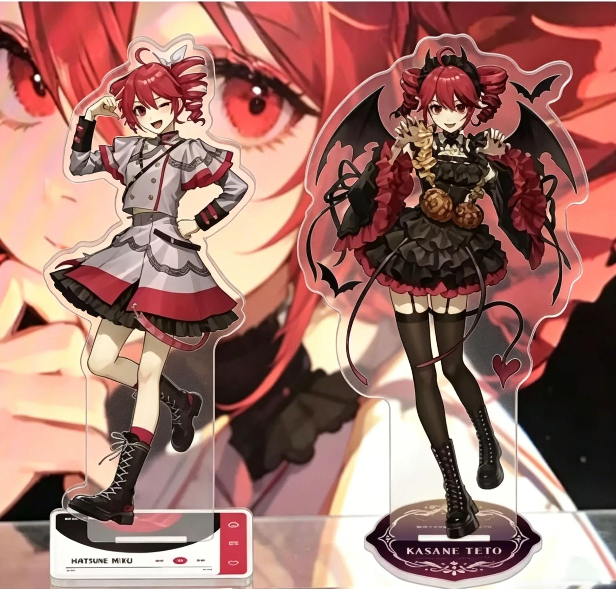 Unique Anime Merchandise - Aksesoris Kartu Transparan Model Stand Akrilik