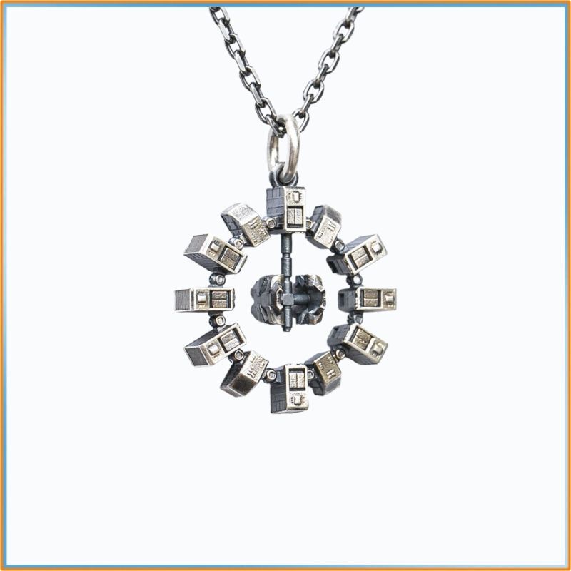Unique Anime Merchandise - Kalung Liontin Model Stasiun Luar Angkasa